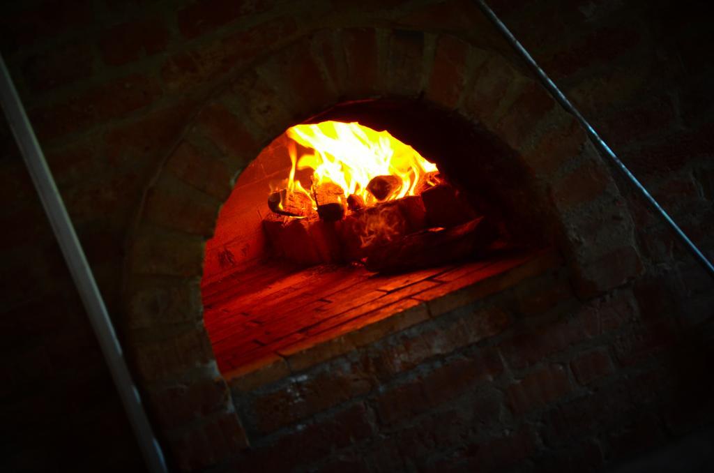 Hanul Moara Cu Noroc Ineu  Bagian luar foto